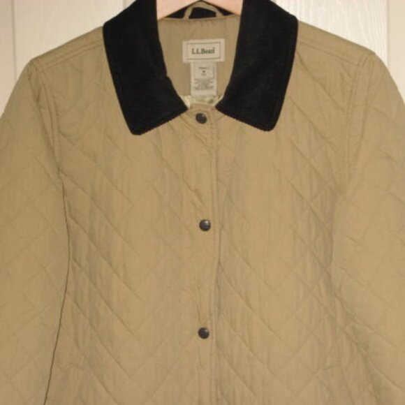 L.L. Bean Medium Petite Tan Quilted Snap Long Coat Thermore Chore Barn Excellent - Picture 4 of 16